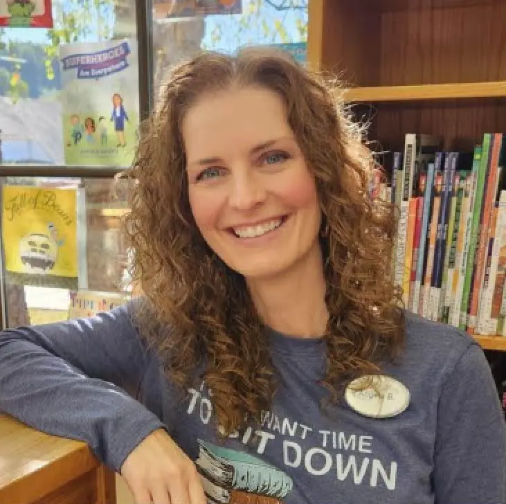  Angie Boone